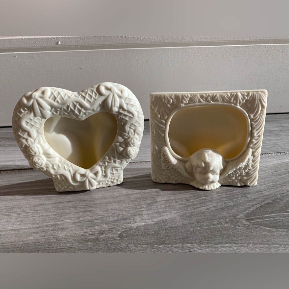 Vintage Bisque Porcelain Cherub Angel Photo Frame 5” Lot Of 2 Art Deco Romance